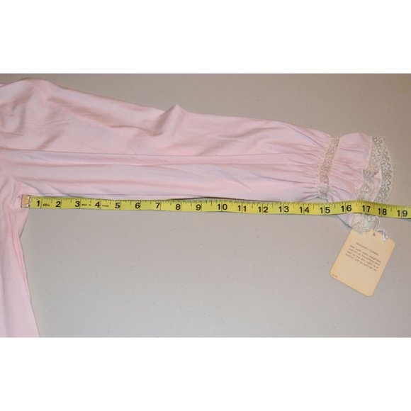 NWT Vintage Barbizon Feathaire Flannel Pink Nightgown Petite Lace Pintuck Pleat - Picture 7 of 16